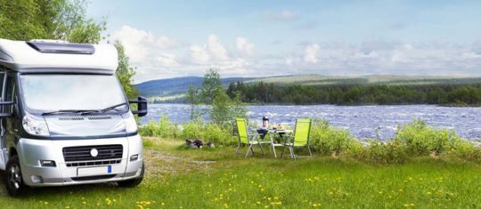 Partir en voyage aventure en louant un camping car