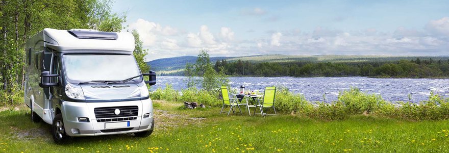 Partir en voyage aventure en louant un camping car